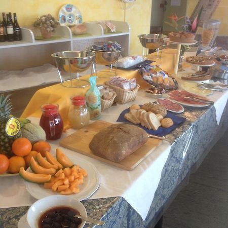 Hotel Strand Marina Di Montenero Bagian luar foto